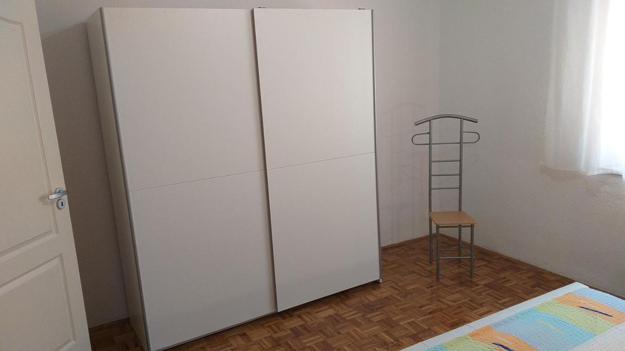 Jan 1 Apartment พูลา ภายนอก รูปภาพ